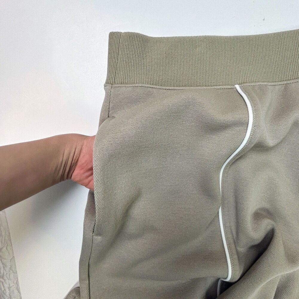 NWT Spanx Airpique Straight Track Pants Split Hem Ashwood Tan Travel 2X Petite - Picture 5 of 16